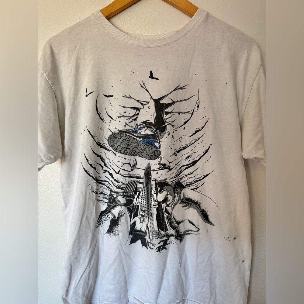 Nike Air Max 90 break through shirt